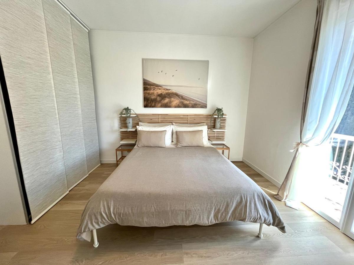 Family Apartment 2 Sirmione Bagian luar foto